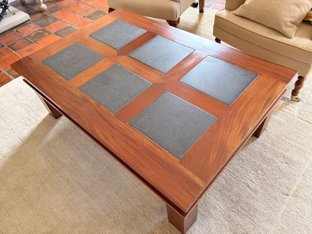 Salontafel in hoogwaardig massief acajou hout, 150 à 200 cm, Comme neuf, Enlèvement, 50 à 100 cm