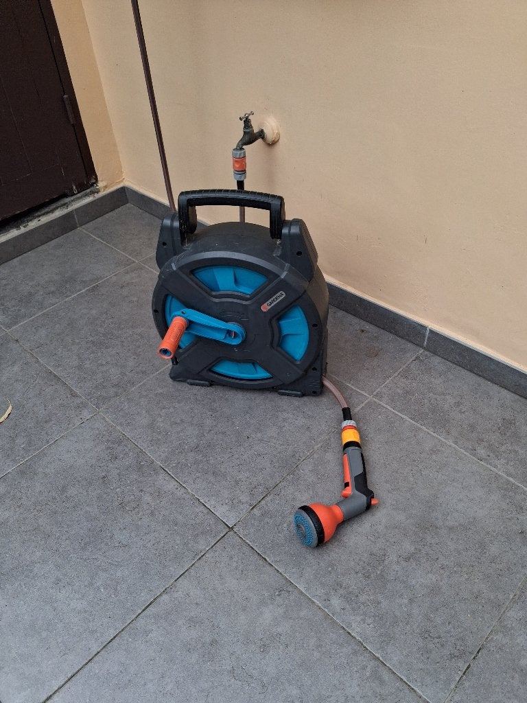 Gardena tuinslang op haspel, Ophalen, Gebruikt, Tuinslang