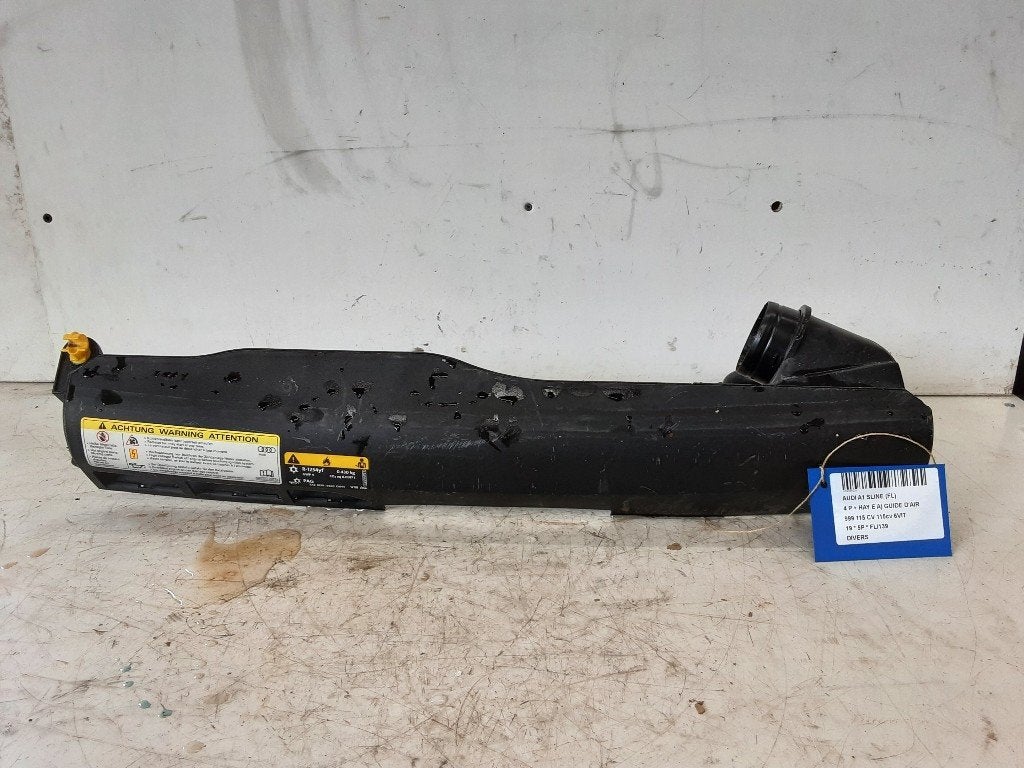 DIVERS DIVERS Audi A1 Sportback (GBA) (2Q0129509), Utilisé, Audi