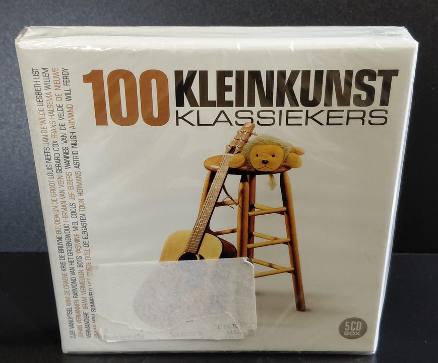 5 CD Box set 100 Kleinkunst Klassiekers (Nieuw sealed), Ophalen of Verzenden, Nieuw in verpakking, Boxset