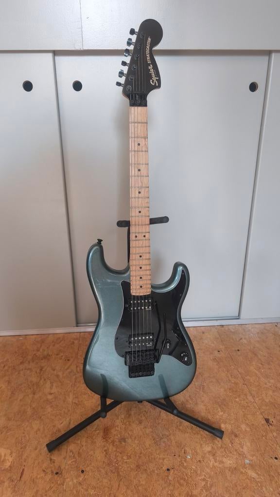 Squier Contemporary stratocaster (HH Floyd Rose), Musique & Instruments, Enlèvement, Comme neuf, Solid body