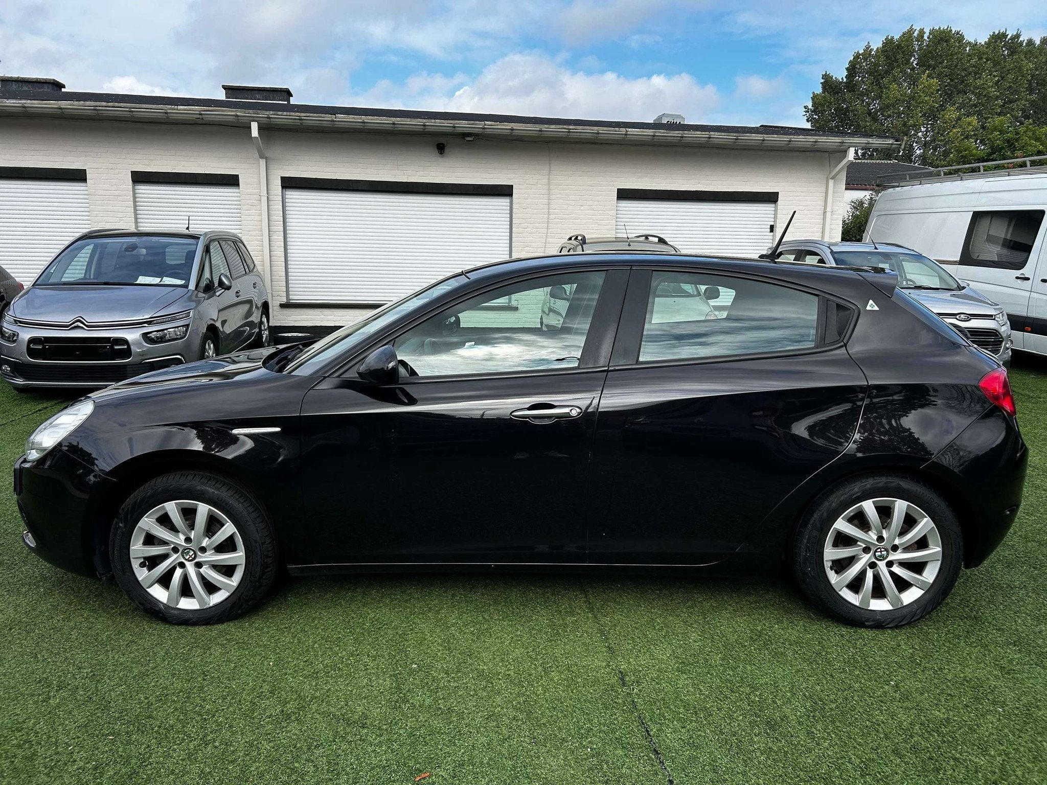 Alfa Romeo Giulietta 1.6 JTD M-Jet Veloce ° GPS ° BLUETOOT, Euro 5, Achat, 105 ch, Entreprise