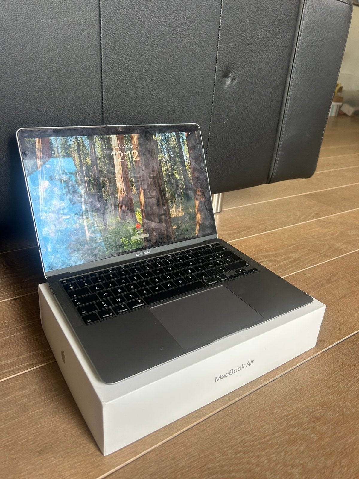 Macbook air 2020, Computers en Software, Ophalen, Zo goed als nieuw, MacBook