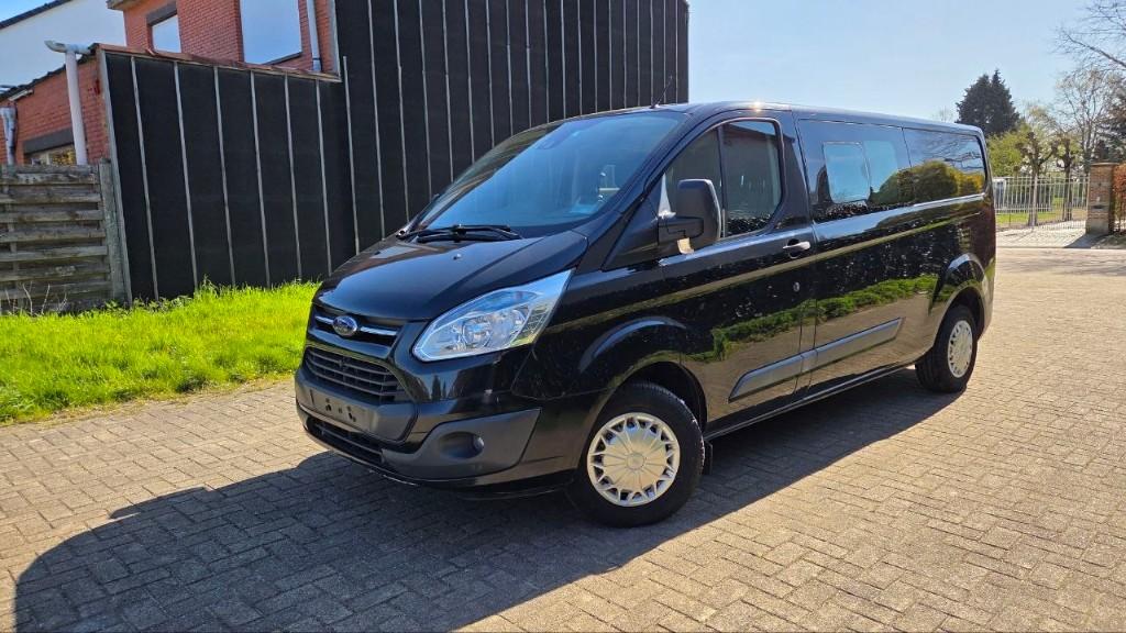 Ford Transit Custom 2.2 Tdci van 2013, weinig kms, dub cab, Auto's, Navigatiesysteem, Euro 5, Zwart, Bedrijf