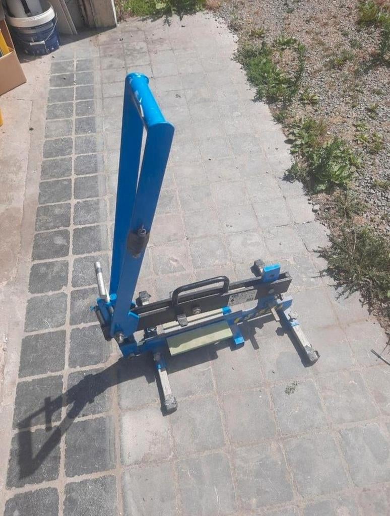 Klinkerknipper Güde, Ophalen