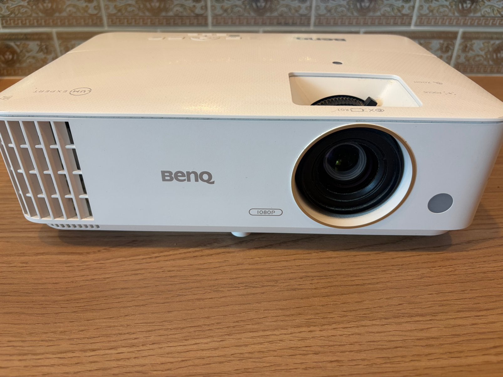 BenQ TH685, TV, Hi-fi & Vidéo, Projecteurs vidéo, Enlèvement, Comme neuf