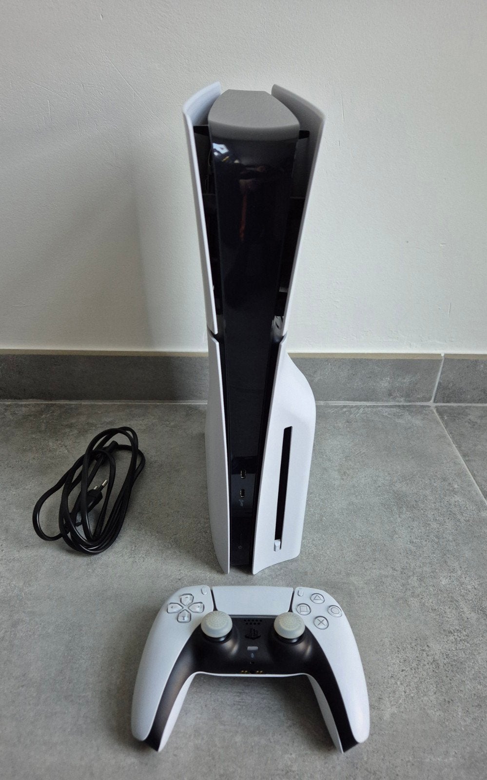 console ps5 slim édition cd en excellent état, Consoles de jeu & Jeux vidéo, Enlèvement, Playstation 5