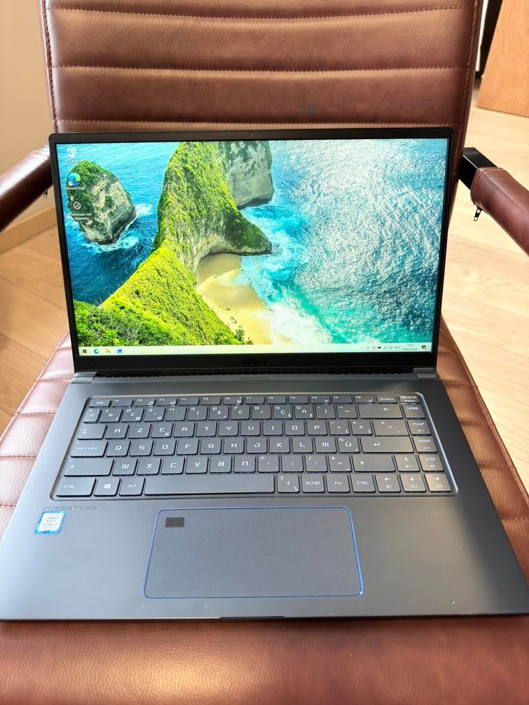 MSI PS63 Modern 8M - 17 - 16GB RAM - SSD, Ophalen, Zo goed als nieuw, Gaming, Azerty
