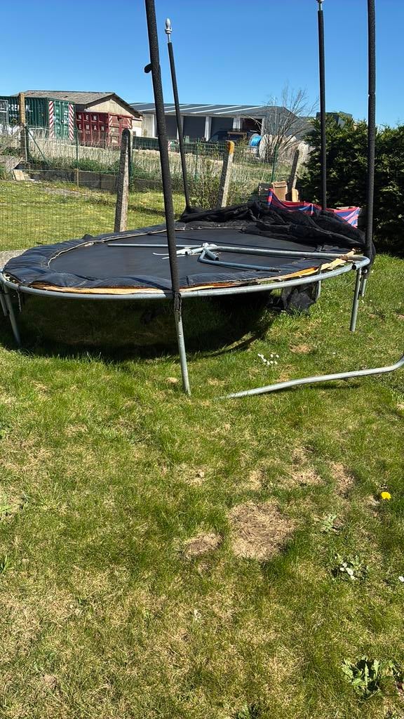 trampoline, Ophalen, Gebruikt