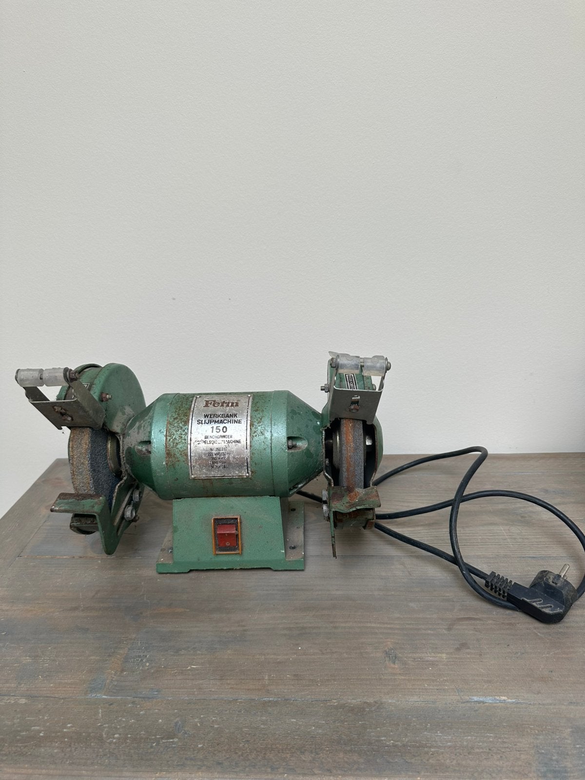 Ferm Werkbank Slijpmachine 150mm 350W Dubbele Slijpschijf, Doe-het-zelf en Bouw, Ophalen, Gebruikt