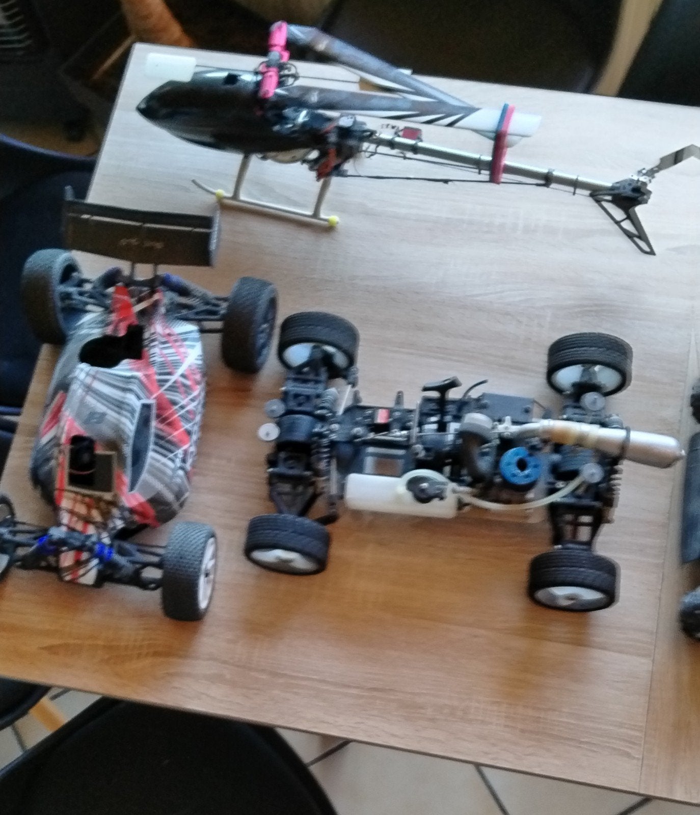 Vend Lot modélisme hélicoptère raptor 30 V2+Voiture Mantua, Hobby & Loisirs créatifs, Enlèvement ou Envoi