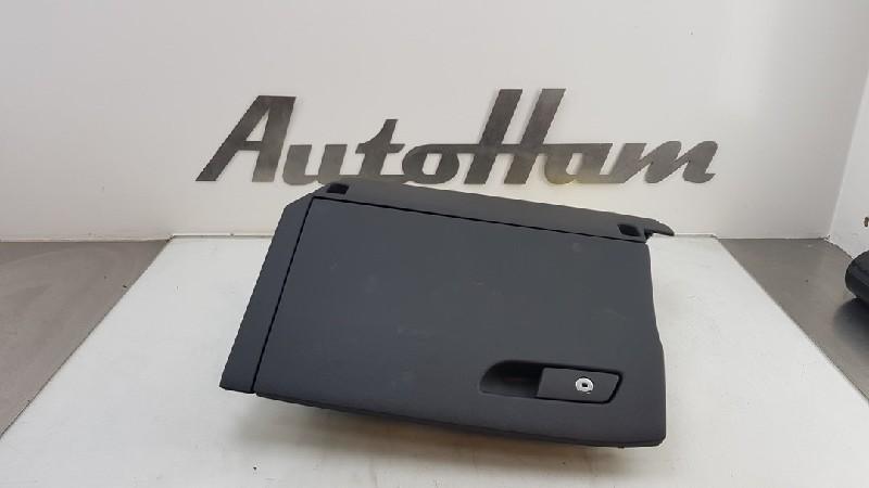 COMPARTIMENT A GANTS Audi A4 Avant (B9) (01-2015/10-2019), Utilisé, Audi