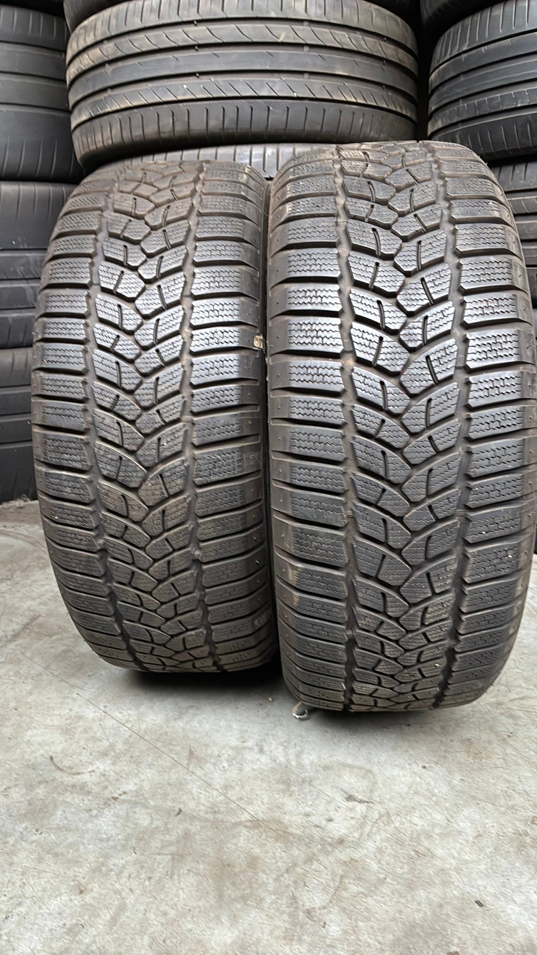 Pneus d'hiver 2255516 225/55/16 225/55R16 marque Firstone, Enlèvement