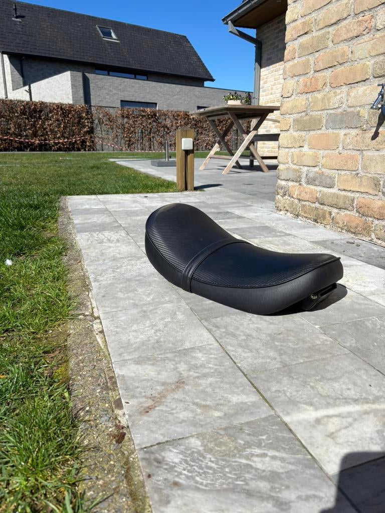 Dax zadel 2.5l 3.5l, Fietsen en Brommers, Ophalen, Nieuw