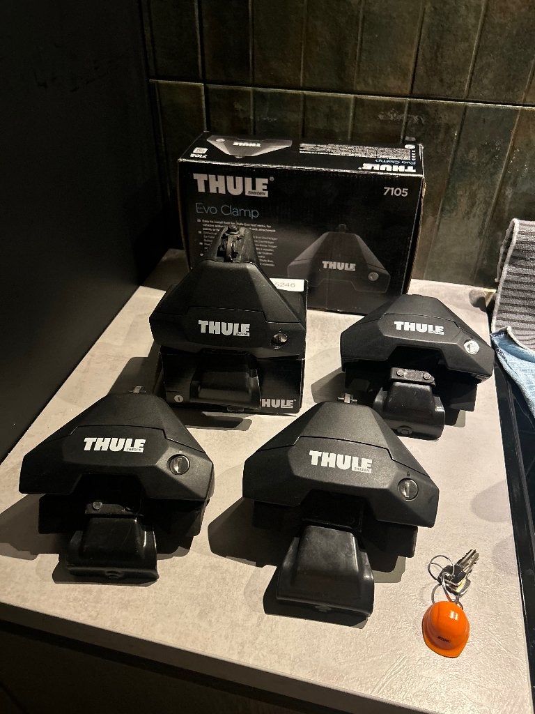 Thule evo clamp en kit, Enlèvement ou Envoi, Comme neuf