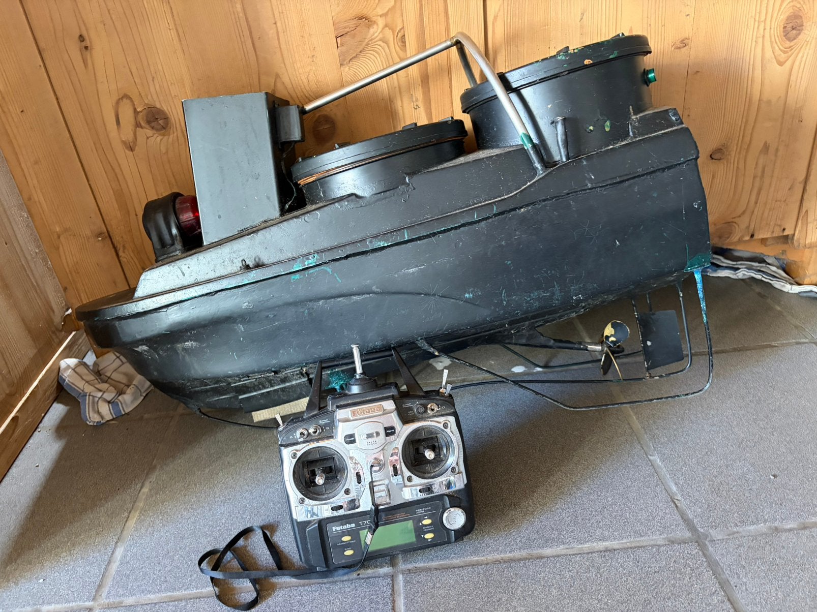 Swa patat breockx voerboot karpervissen, Watersport en Boten, Hengelsport | Karpervissen, Ophalen, Zo goed als nieuw