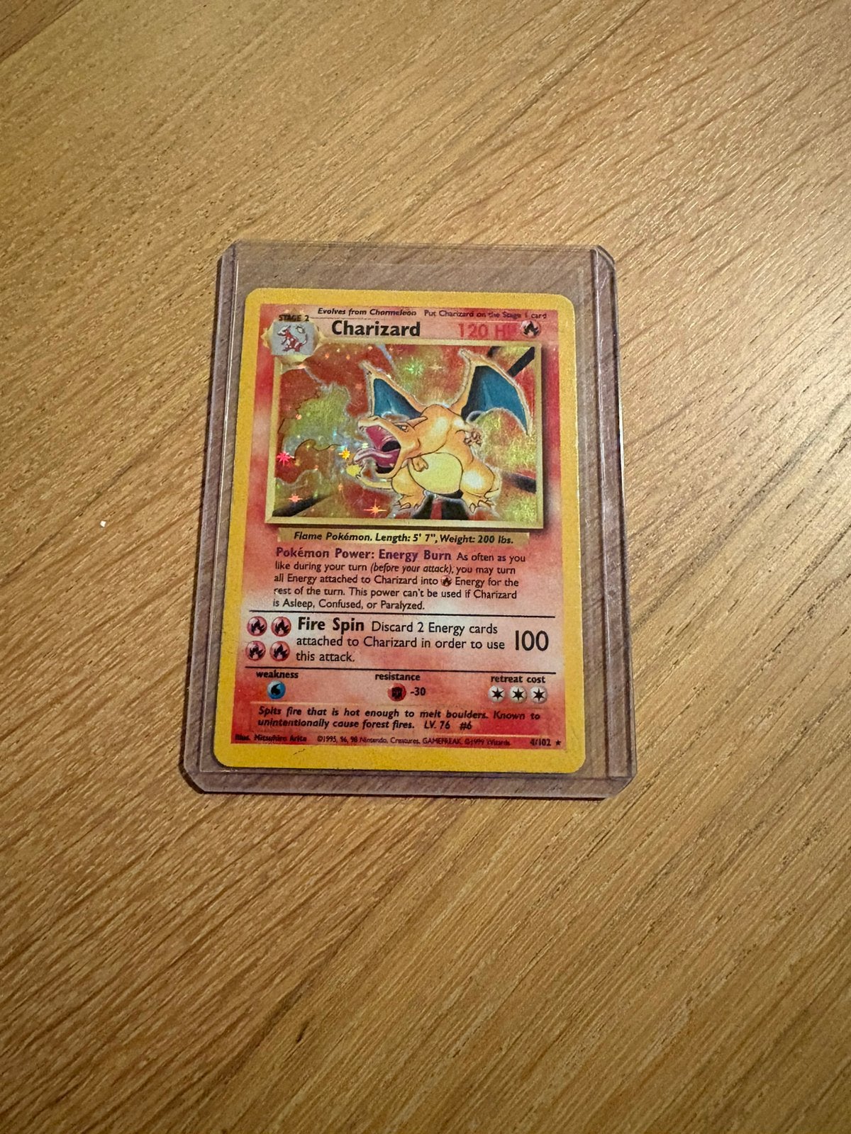 Charizard 4/102 Holo - Base Set, Hobby en Vrije tijd, Ophalen, Zo goed als nieuw