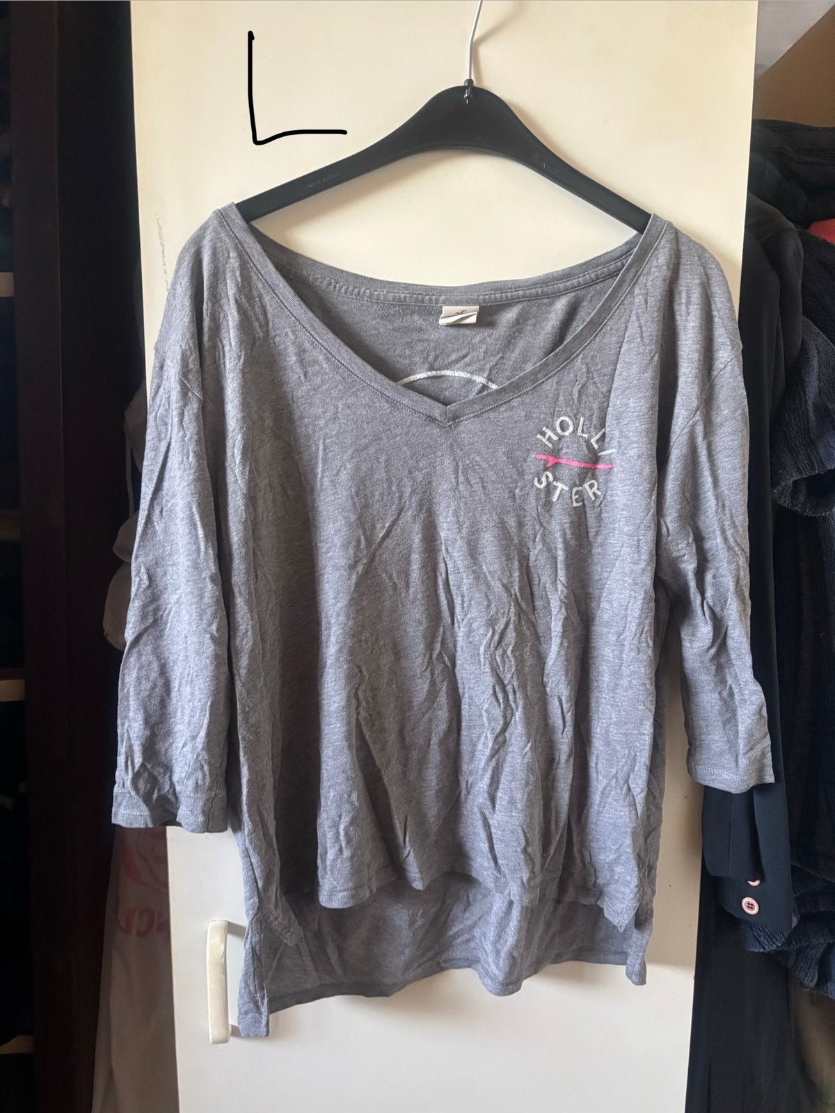 t-shirt hollister, Taille 42/44 (L), Gris, Enlèvement ou Envoi, Comme neuf