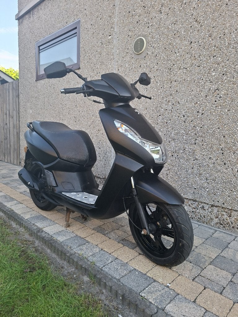 Peugeot Kisbee, Fietsen en Brommers, Scooters | Peugeot, Ophalen, Gebruikt, Overige modellen, Klasse B (45 km/u)