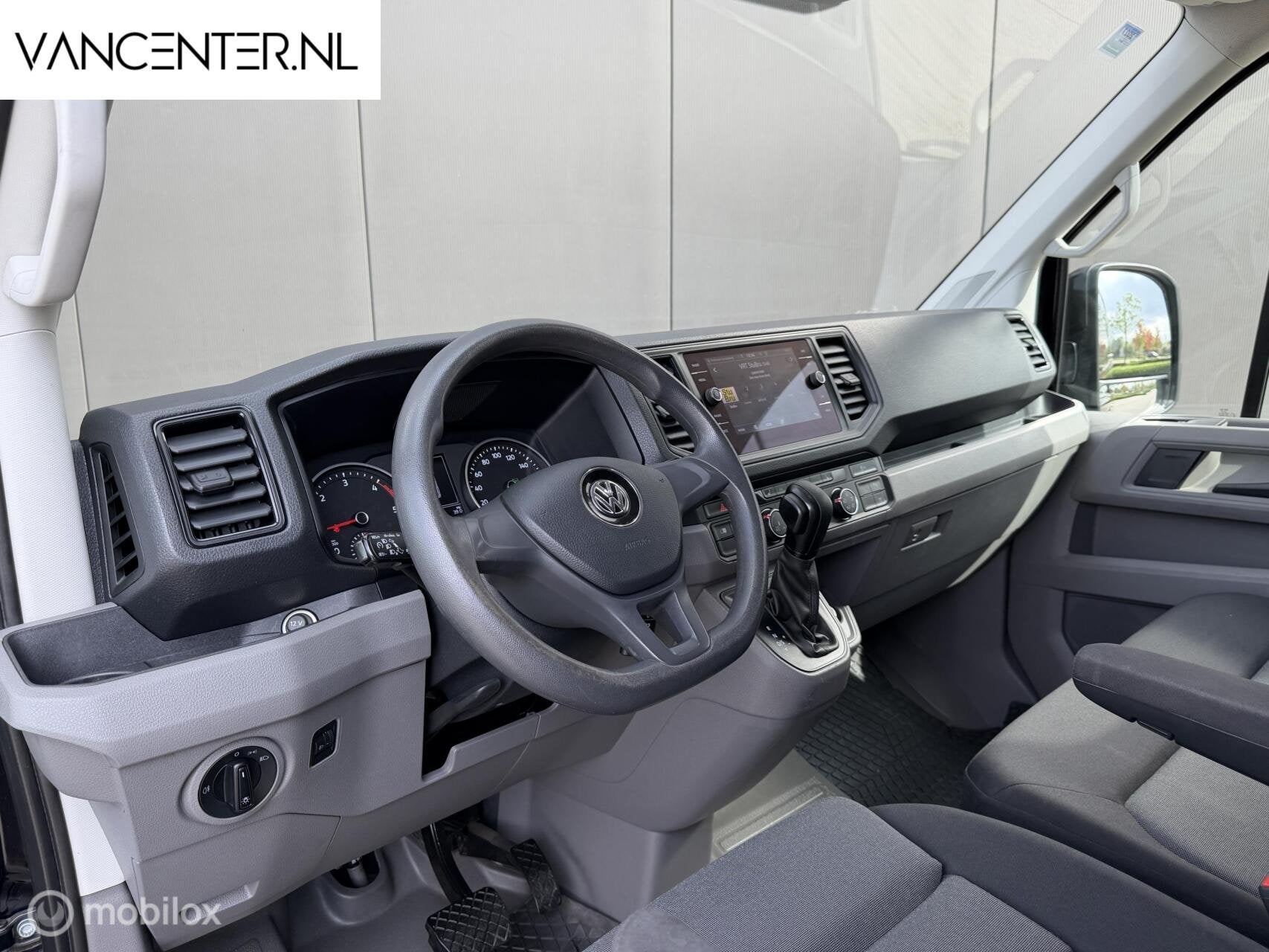Volkswagen Crafter 2.0 TDI 177PK Automaat L3H3 2x Schuifdeur, Auto's, Stof, Gebruikt, 4 cilinders, Volkswagen