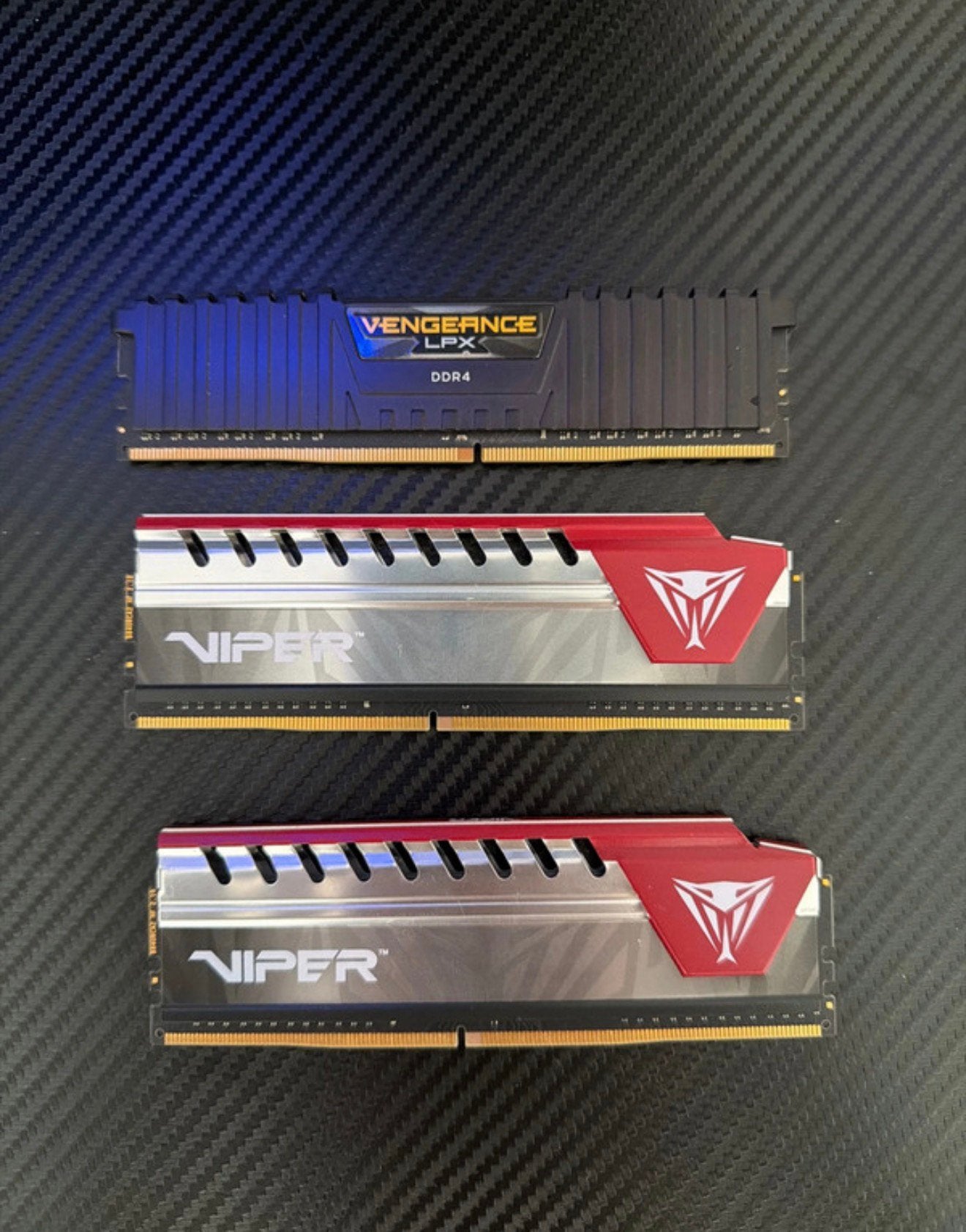 Ram 3x zie beschrijving voor alle info, Computers en Software, RAM geheugen, Zo goed als nieuw, Ophalen