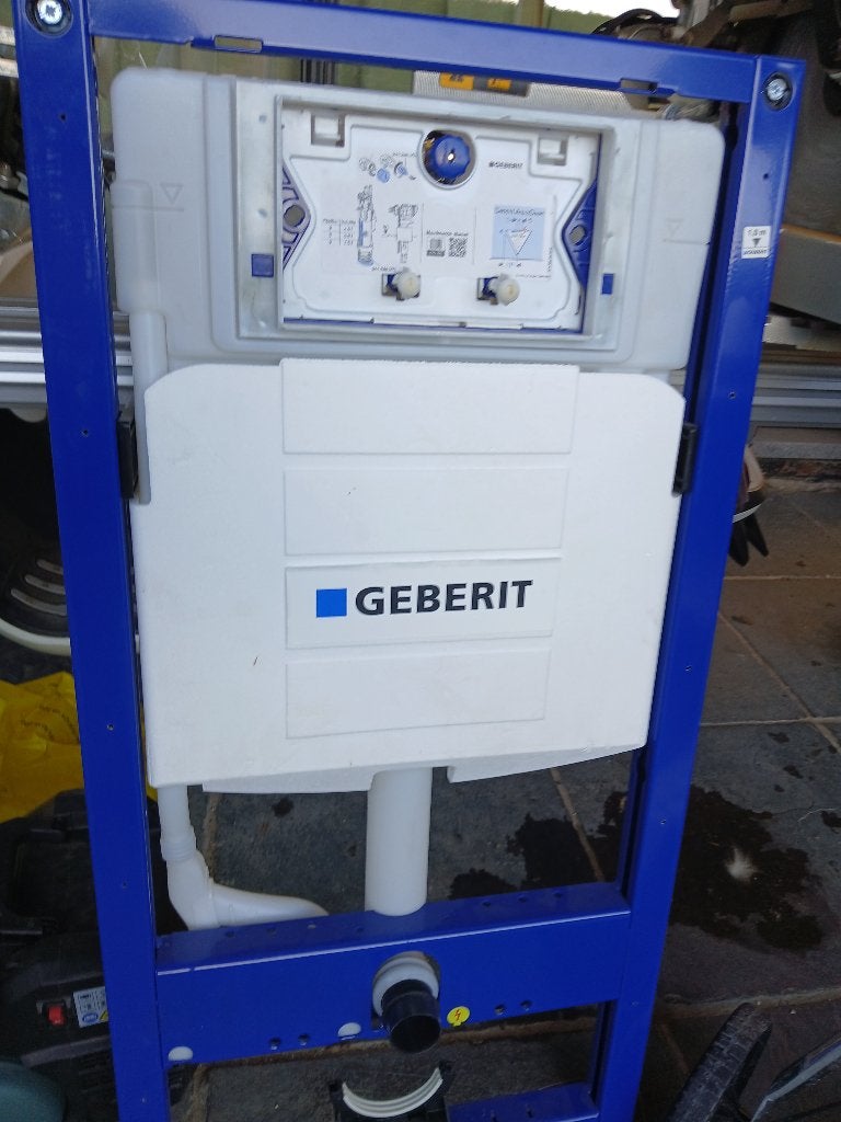 HANGWC GEBERIT, Ophalen, Zo goed als nieuw, Toilet