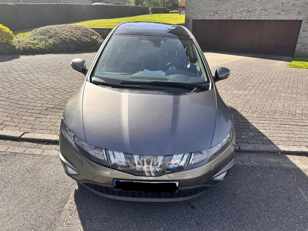 Honda 1.8 I automatique/ toit pano / 194500 km, Auto's, Saab, Particulier, Panoramadak, Benzine, Automaat, Ophalen