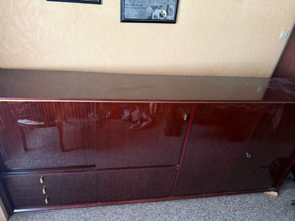 Gratis vintage kast, Ophalen