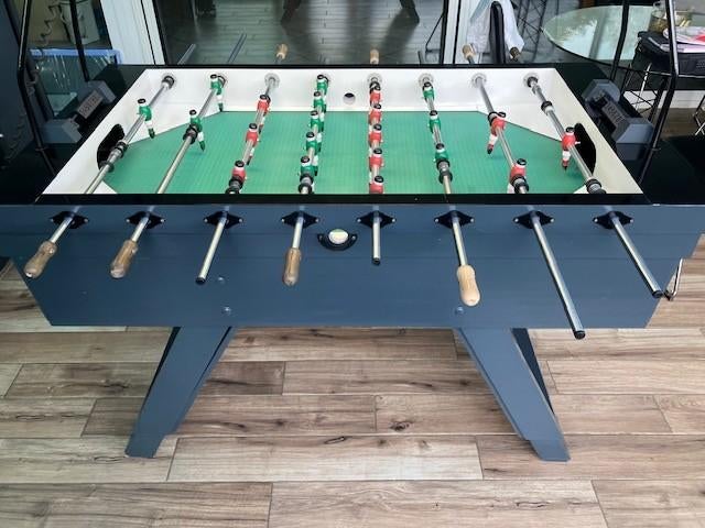 voetbaltafel /kickertafel jupiter, Ophalen, Zo goed als nieuw