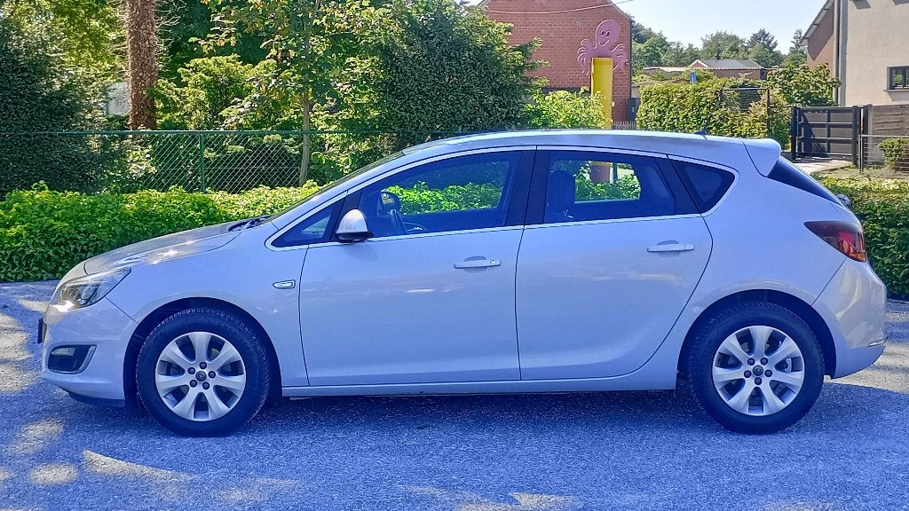 Opel Astra 1.4 benzine. Mooie staat., Voorwielaandrijving, Euro 5, Stof, Start-stop-systeem