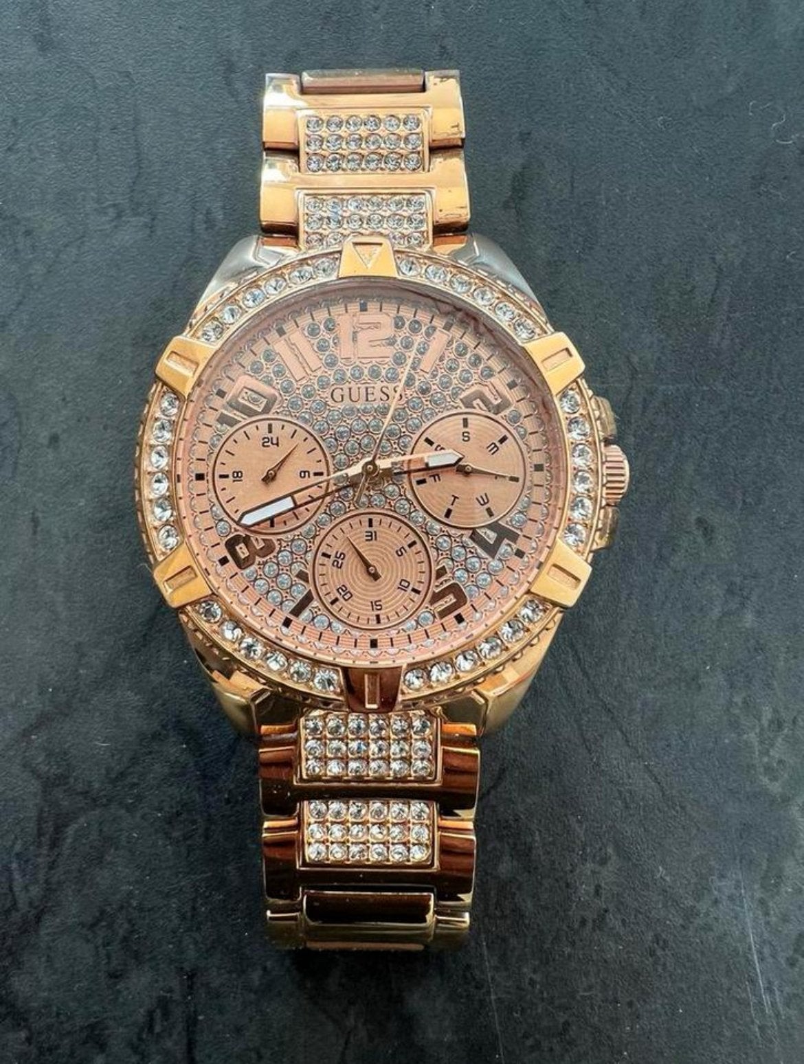 Dames uurwerk guess, Handtassen en Accessoires, Horloges | Dames, Ophalen, Zo goed als nieuw, Guess