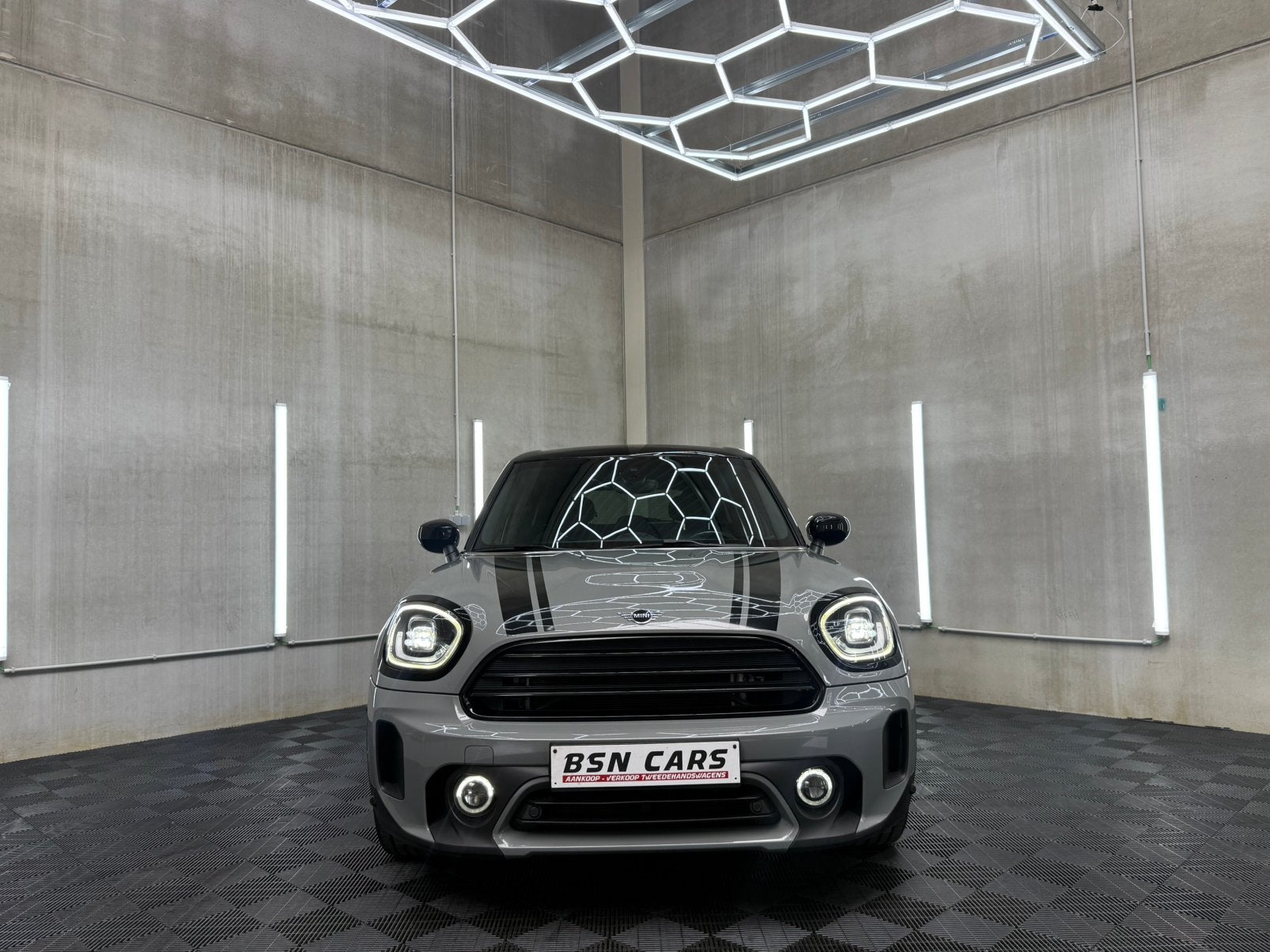 MINI COOPER COUNTRYMAN D/CARPLAY/CAMERA/1EIGENAAR/SFEER/GRNT, Autos, Mini, 100 kW, Achat, https://public.car-pass.be/vhr/f9316e11-06af-4fc5-b26b-09aa44c72946