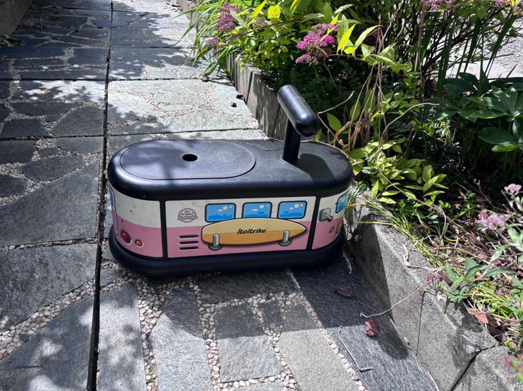 Trotteur / porteur tram italtrike, Enfants & Bébés, Jouets | Autre, Enlèvement, Utilisé