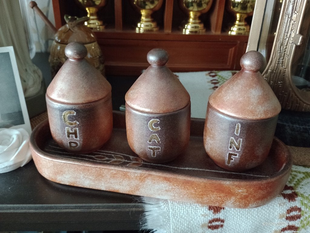 Set de vaisselle pour offices religieux ceramique, Antiquités & Art, Enlèvement ou Envoi