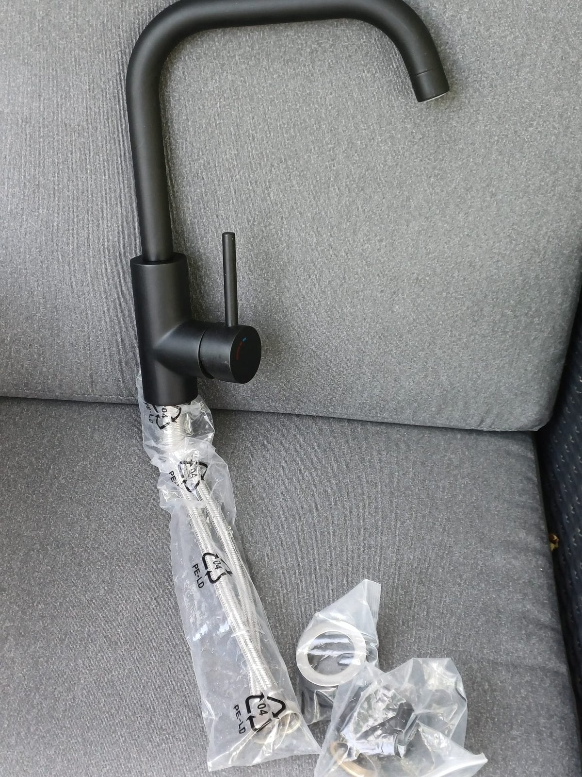 Nieuwe keukenkraan, Huis en Inrichting, Ophalen, Minder dan 50 cm, Zwart, Nieuw