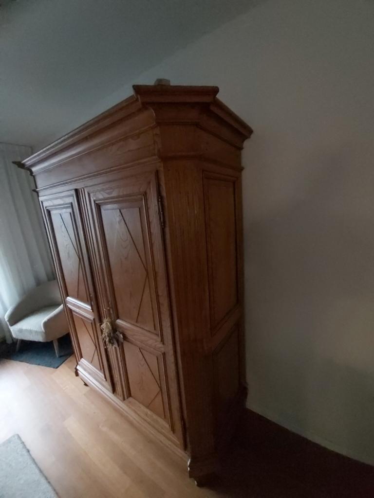 Antieke kast, Antiek en Kunst, Ophalen