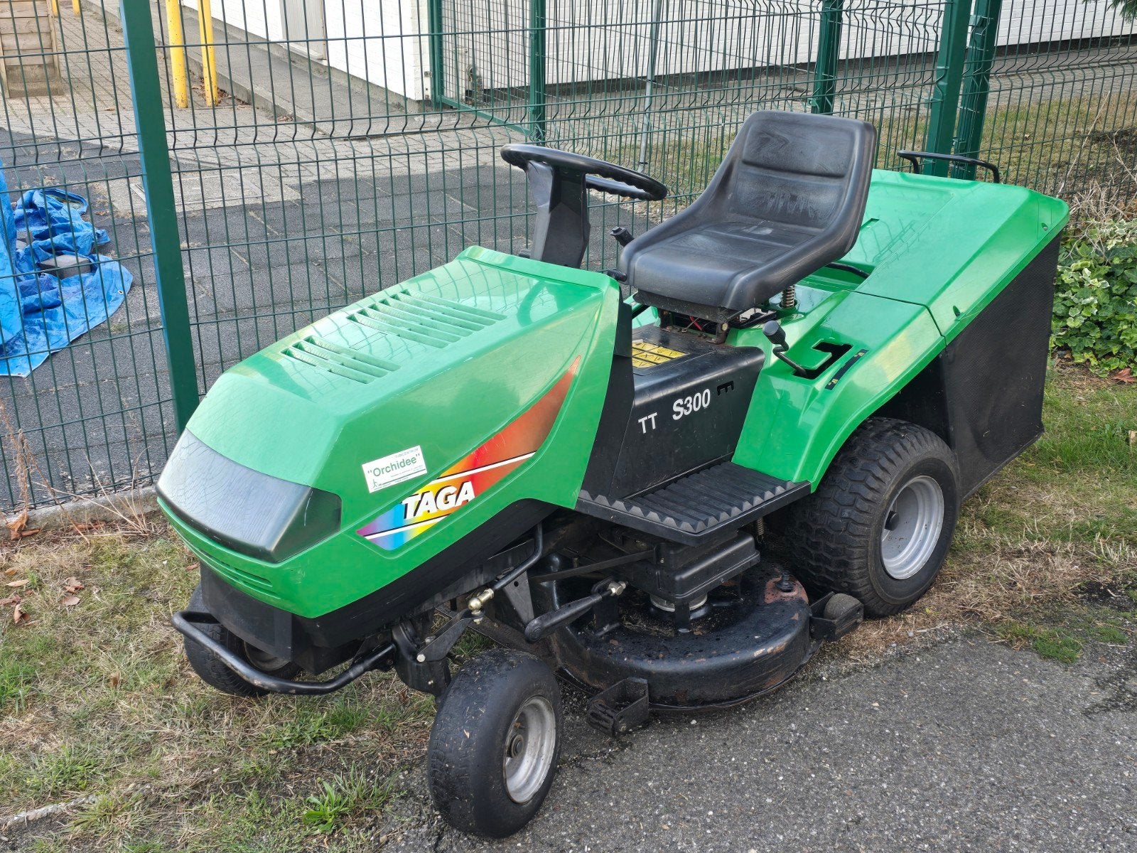 Zitmaaier Taga 13PK, Tuin en Terras, Ophalen