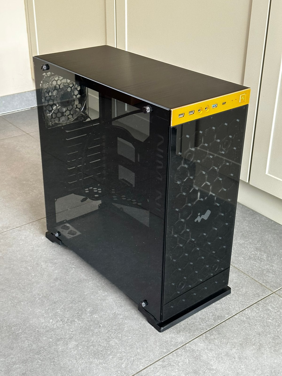 PC Behuizing Inwin 805 ATX, Ophalen, Zo goed als nieuw