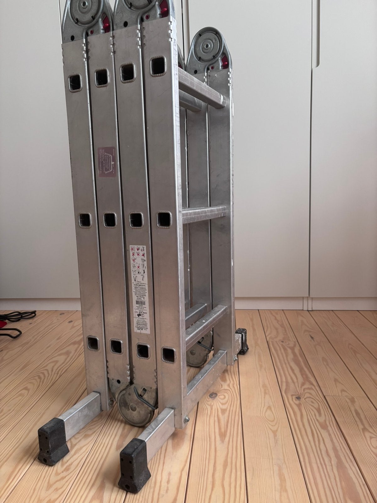 Vouwladder Hymer, Doe-het-zelf en Bouw, Ophalen, Zo goed als nieuw