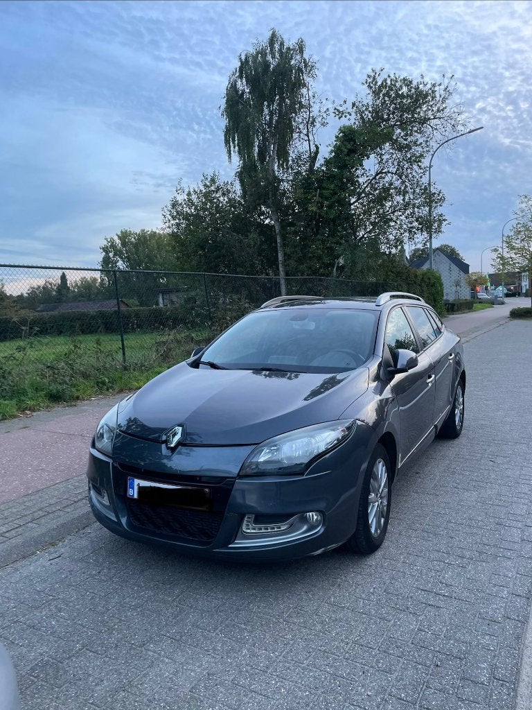 Auto, Autos, Euro 5, Achat, Boîte manuelle, Noir