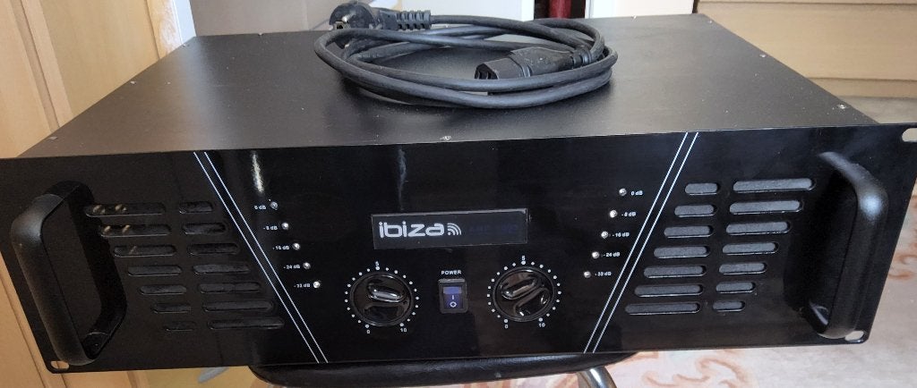 Ampli ibiza, Audio, Tv en Foto, Versterkers en Ontvangers, Ophalen, Zo goed als nieuw