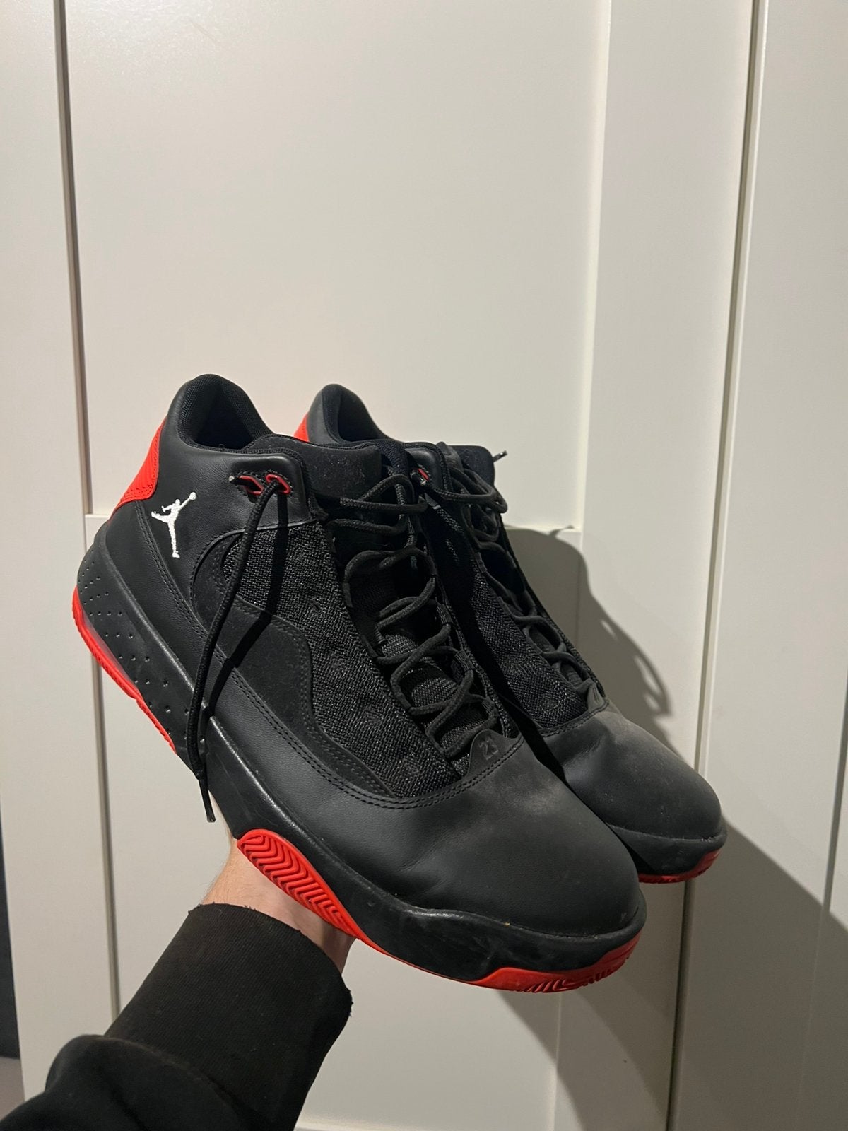 jordans, Sport en Fitness, Ophalen, Zo goed als nieuw, Schoenen