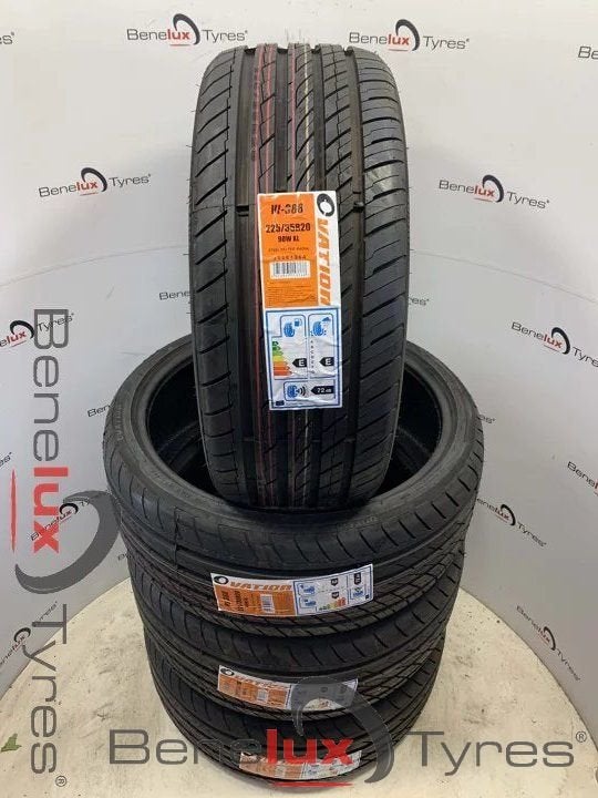 NIEUW 225/35ZR20 225/35R20 225/35 R20 ZR20 225/35/20 2253520, Neuf, -, Véhicule de tourisme, Pneus été