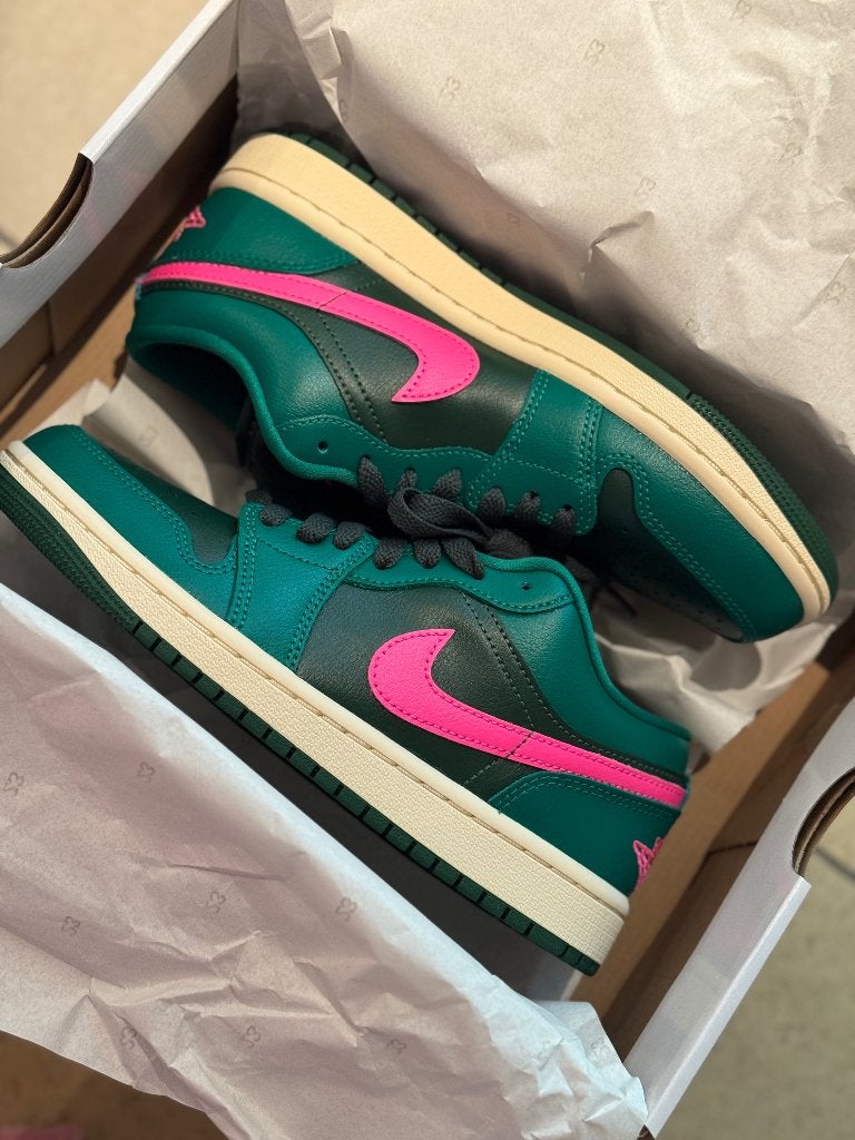 Air Jordan 1 Low Malachite Pink Blast, Enlèvement ou Envoi, Neuf, Chaussures