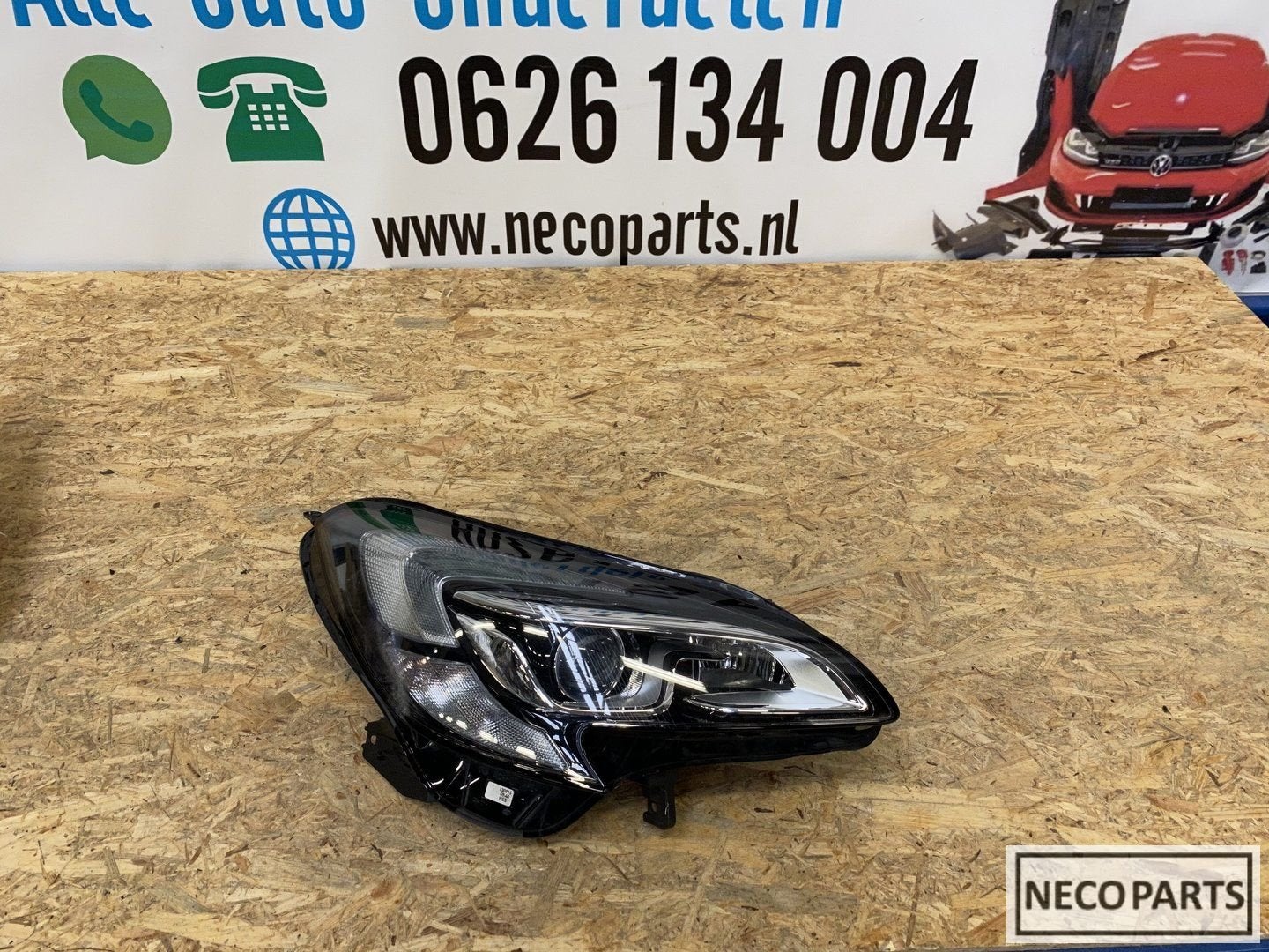 Opel Corsa e xenon koplamp rechts 1EF011830-10 compleet, -, Opel, Utilisé, -