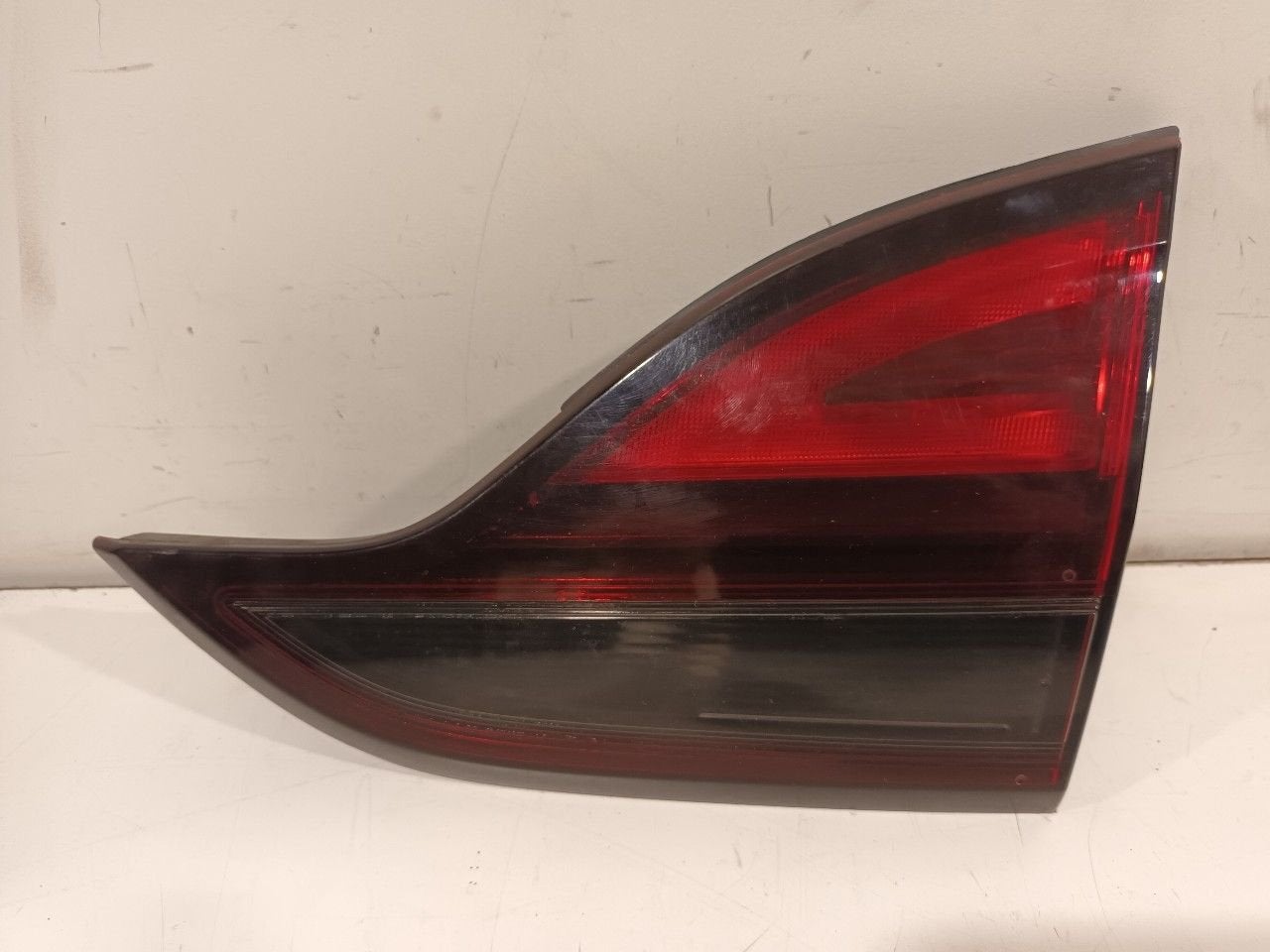 Achterlicht kofferdeksel achterklep rechts Opel Zafira, Onderdelen@venauto.nl, Van der Ven Autorecycling B.V., Gebruikt, Ettenseweg 76, 4706 PB Roosendaal, The Netherlands