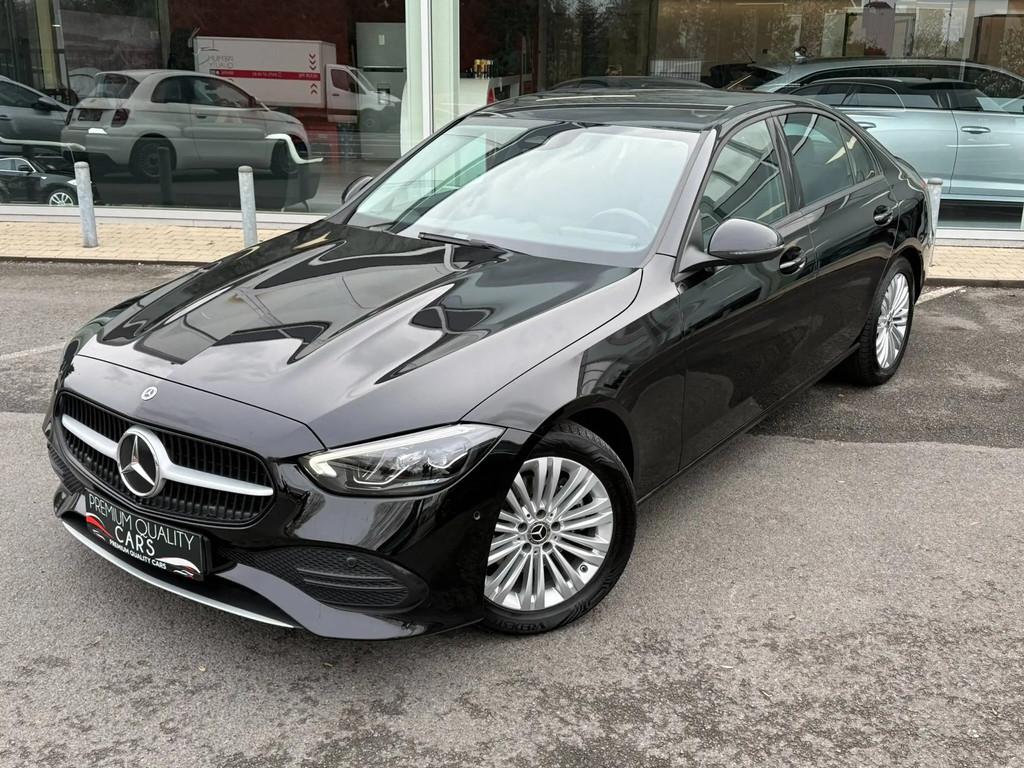 Mercedes-Benz C 180 ZETELVERWARMING / CARPLAY / CAMERA / NAV, Automaat, 4 deurs, Stof, Gebruikt