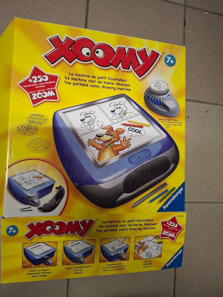 Ravensburger xoomy tekenmachine mooie en goede staat, Hobby en Vrije tijd, Tekenen, Ophalen, Zo goed als nieuw