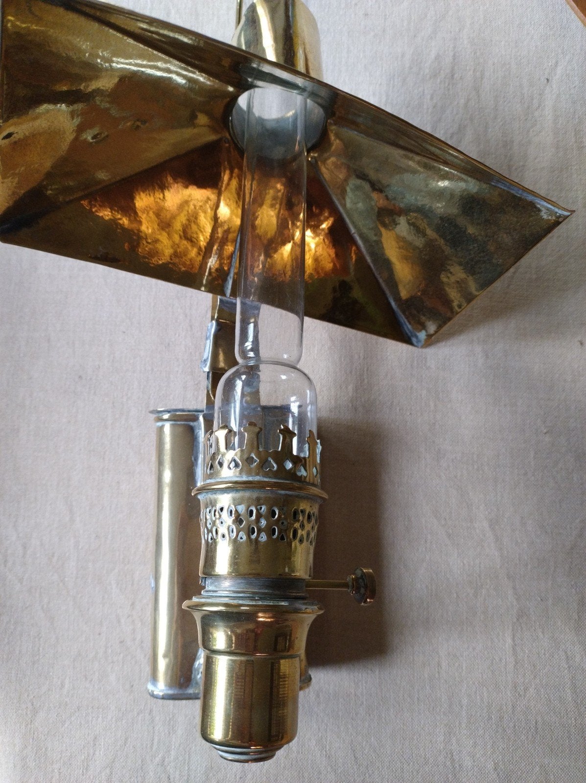 olielamp, heel oud, antiek, wandolielamp, Enlèvement ou Envoi