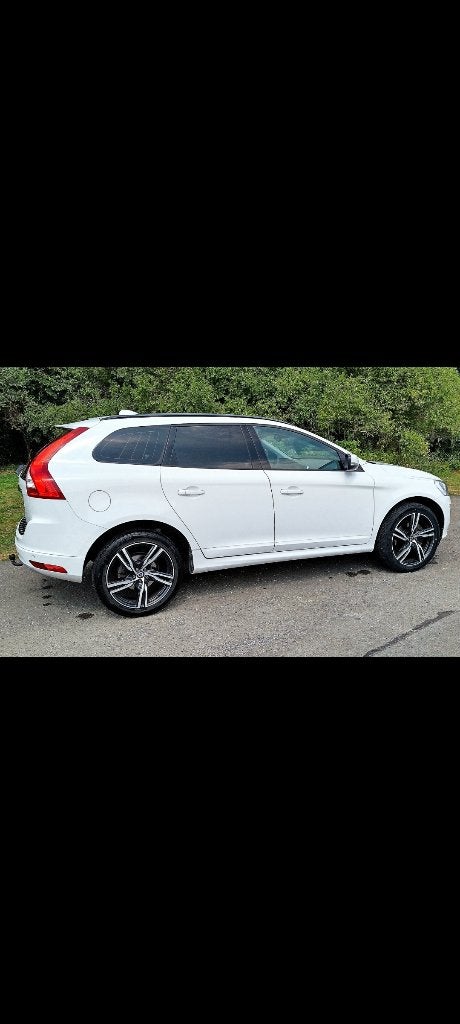 Volvo XC60 2.0l D3 diesel 190000kms 2015, Auto's, Euro 5, Stof, Wit, 5 deurs